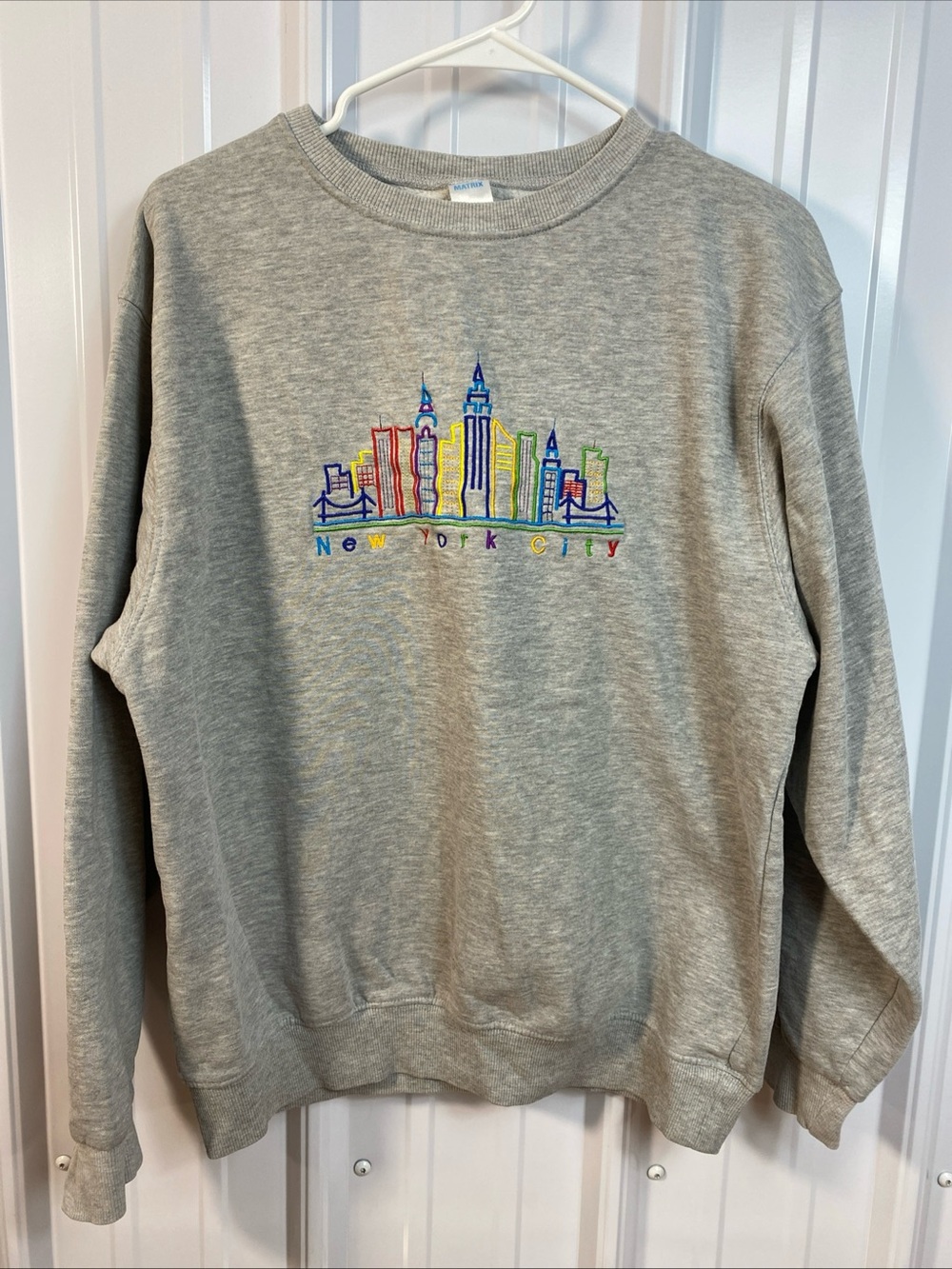 Vintage 90s New York City USA Embroidered Crewneck Pullover Sweatshirt Medium